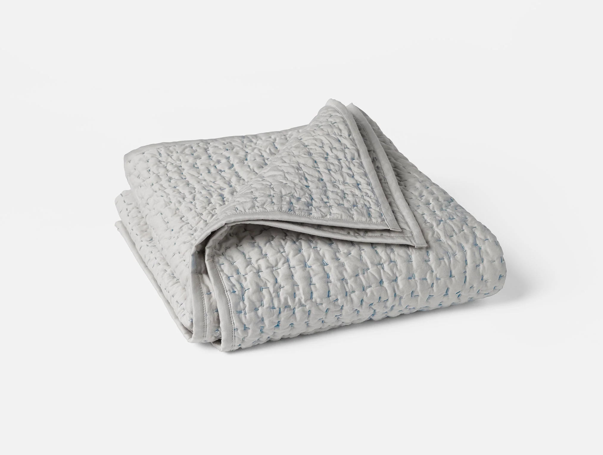 Coyuchi Pebbled Handstitched Organic Toddler Quilt